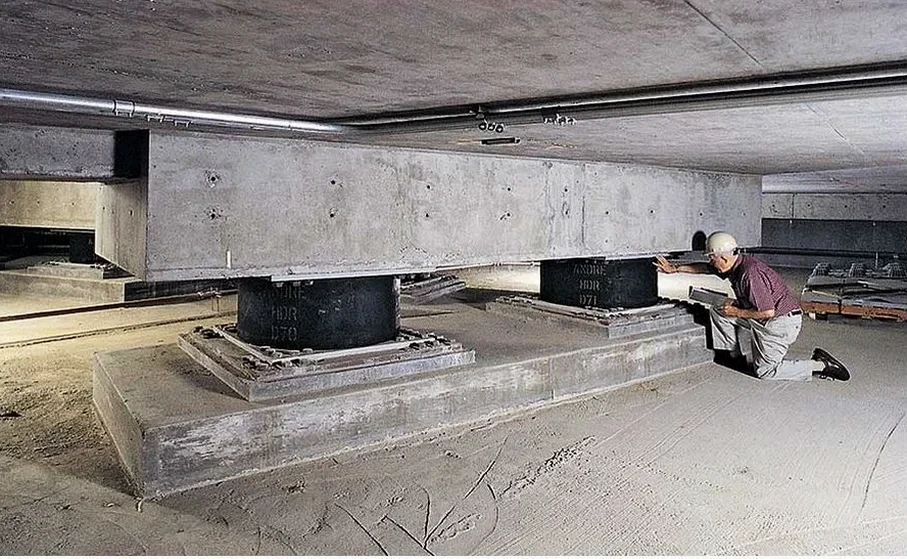 Projeto de Isolamento Sísmico de Base em Novo Hamburgo